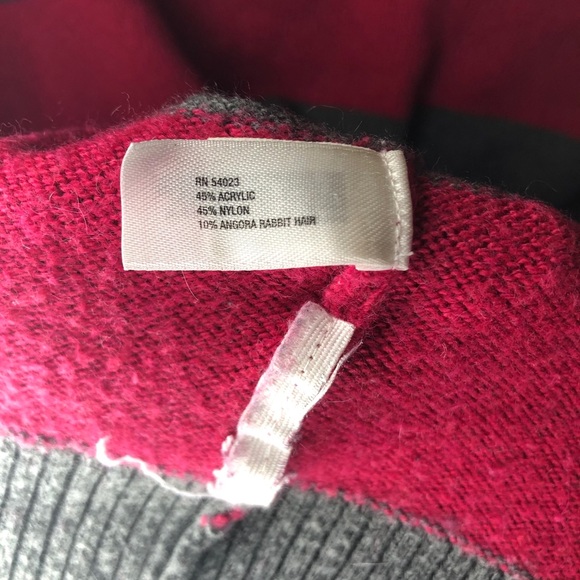 Gap Luxe Sweater V Neck Size Medium - Picture 9 of 10